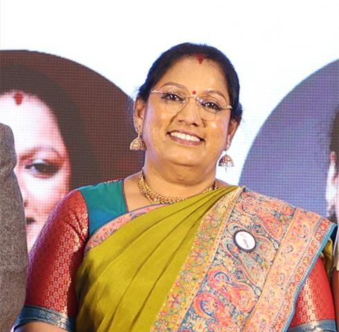 Dr. Kayatri Devy Athmalingam